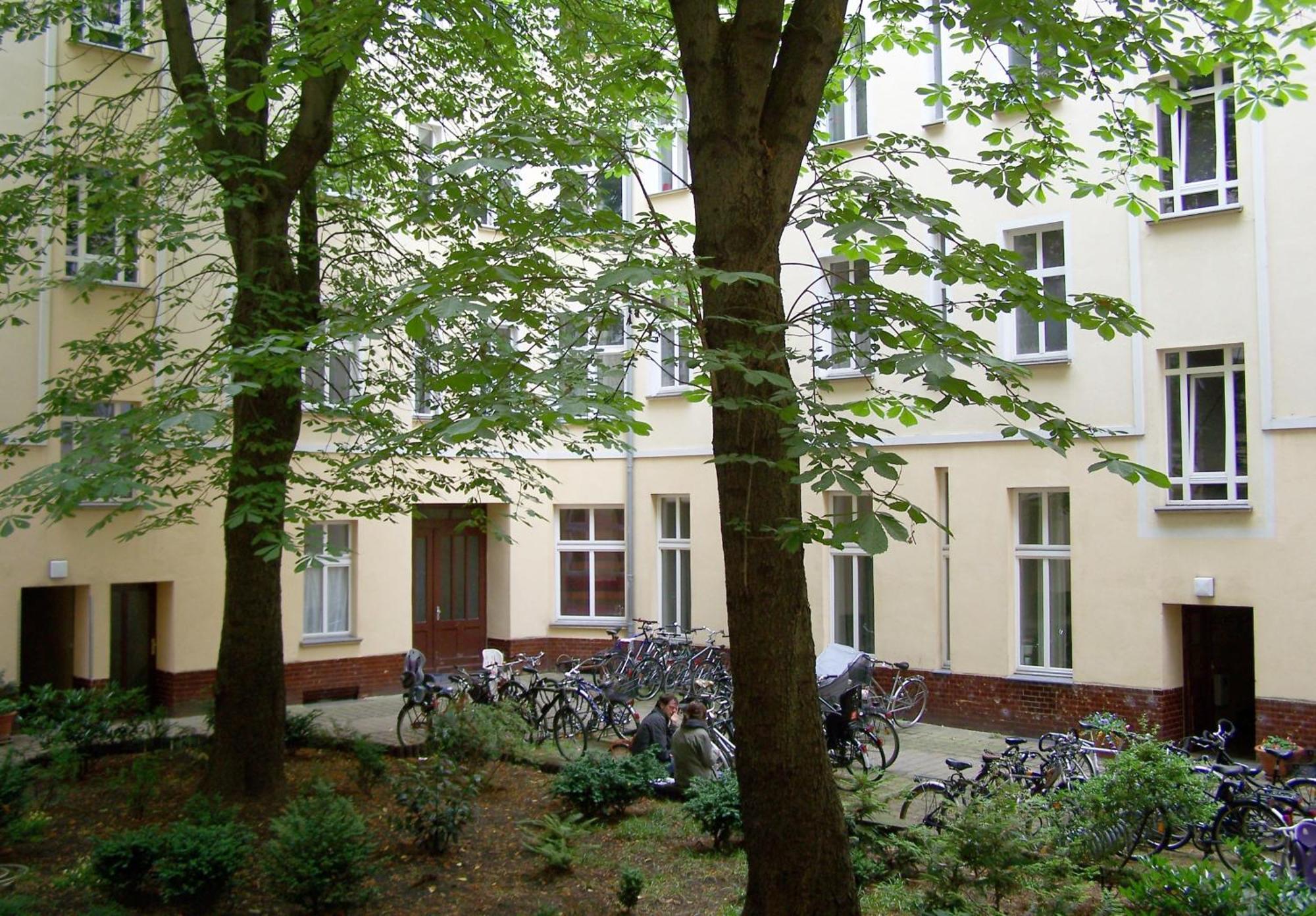 Quiet Courtyard Apartment เบอร์ลิน ภายนอก รูปภาพ