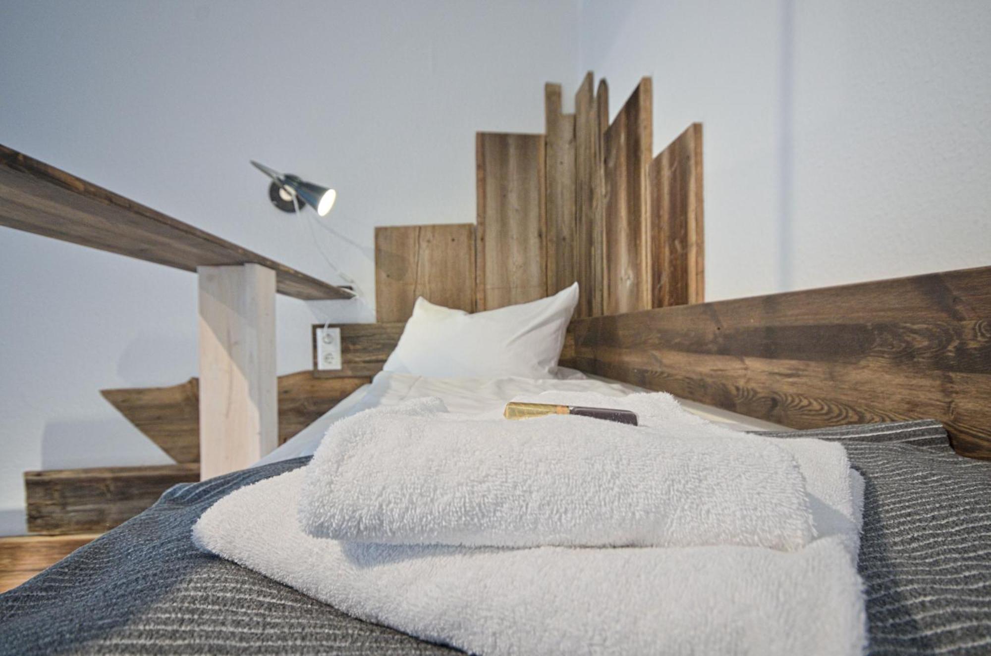 Quiet Courtyard Apartment เบอร์ลิน ภายนอก รูปภาพ